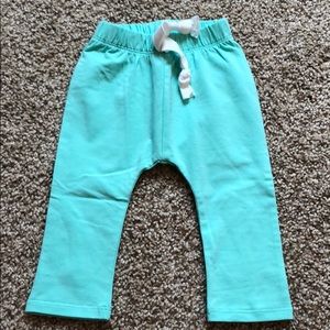 June and January 0/6 months Legging